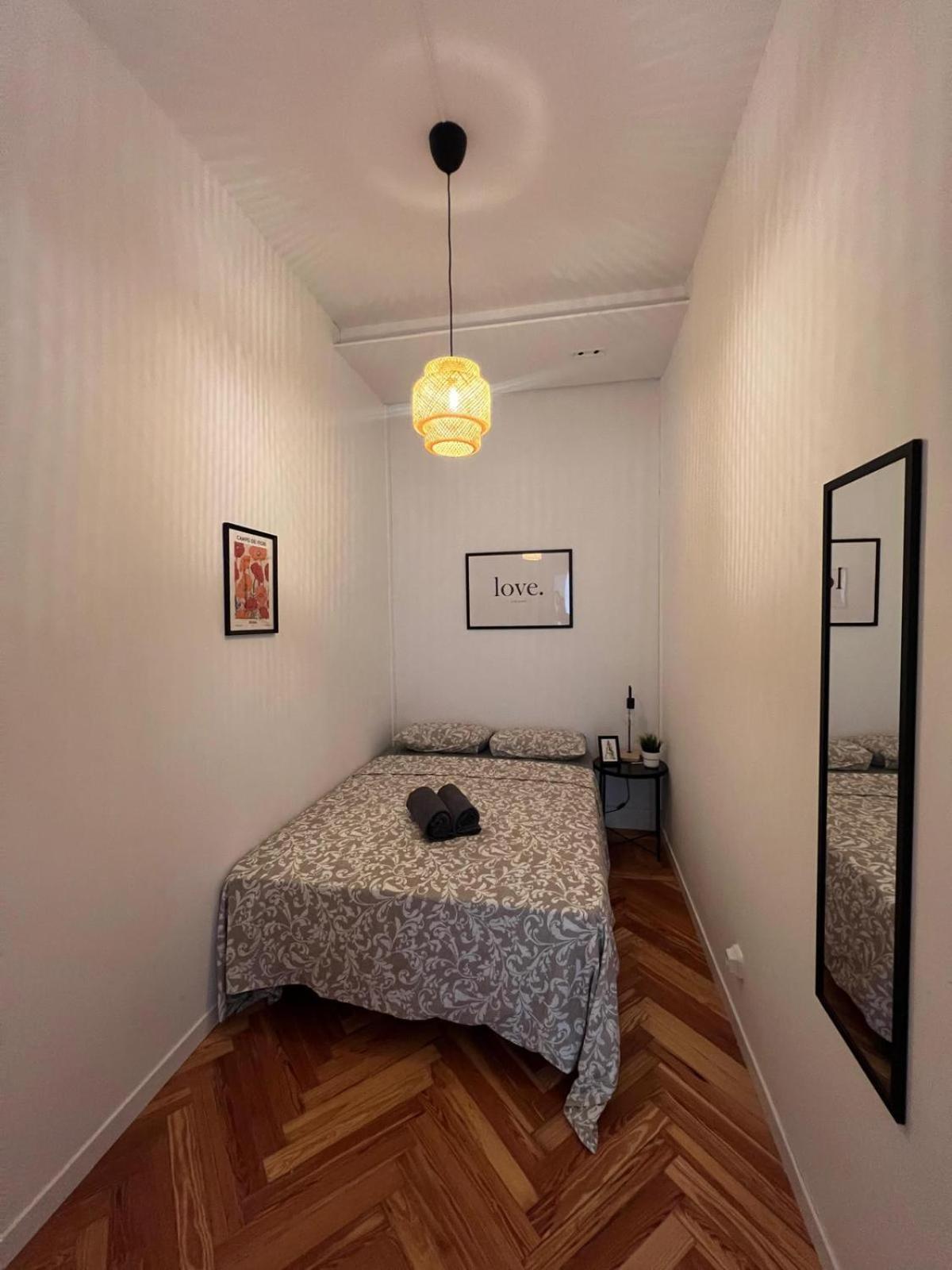 Private Rooms In Magdalena Street Madrid Luaran gambar